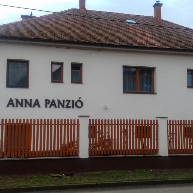 Anna Panzió