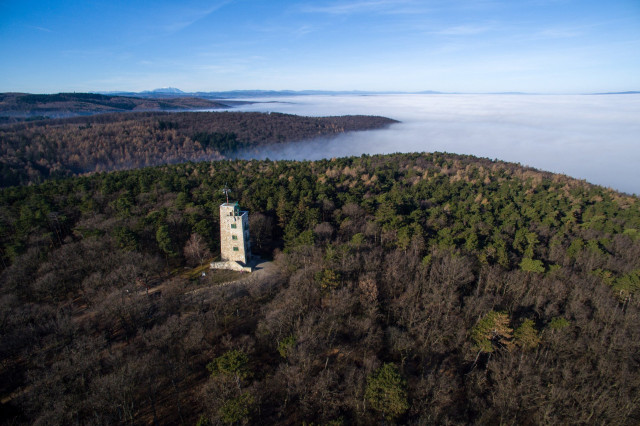 Károly-Aussichtsturm
