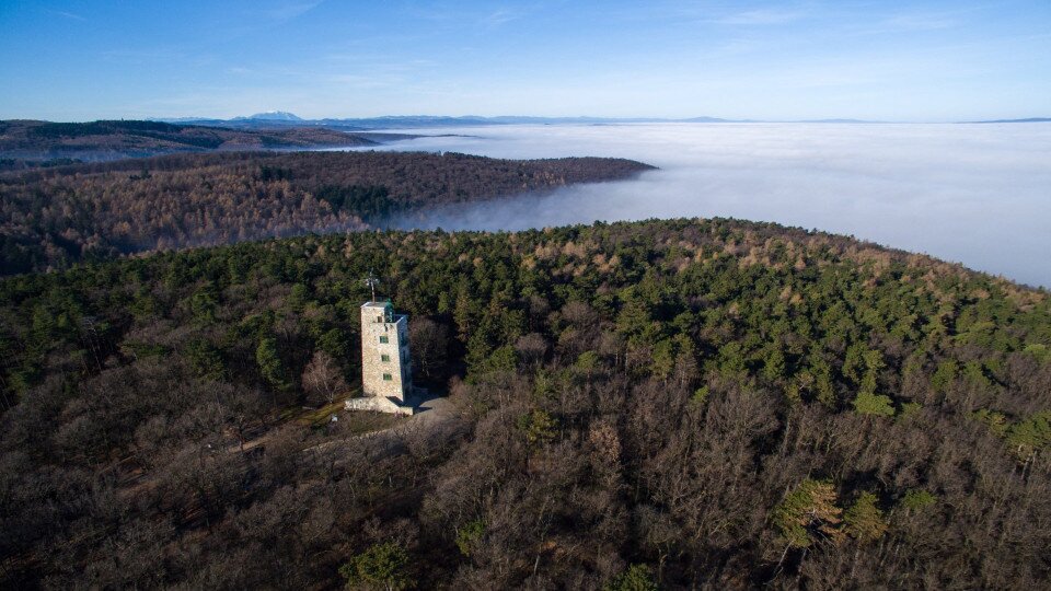 Károly-Aussichtsturm