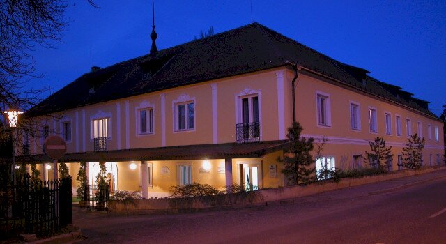 Kastélyszálló Balf