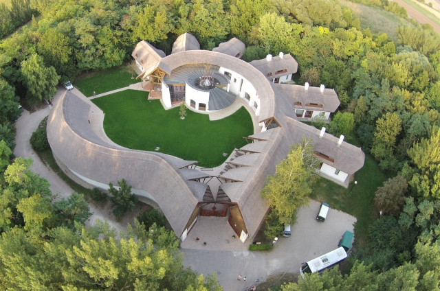 Kócsagvár (Egret Castle)