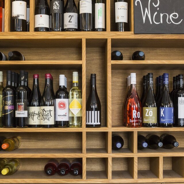 Koffer Wine & Bar