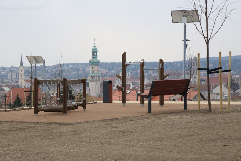 Koronázódomb pihenőpark és kilátóterasz