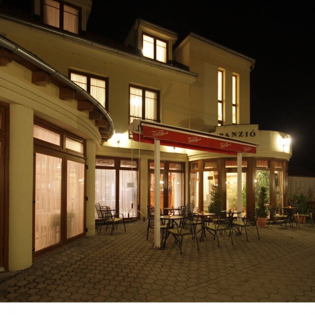Patonai Pension Restaurant