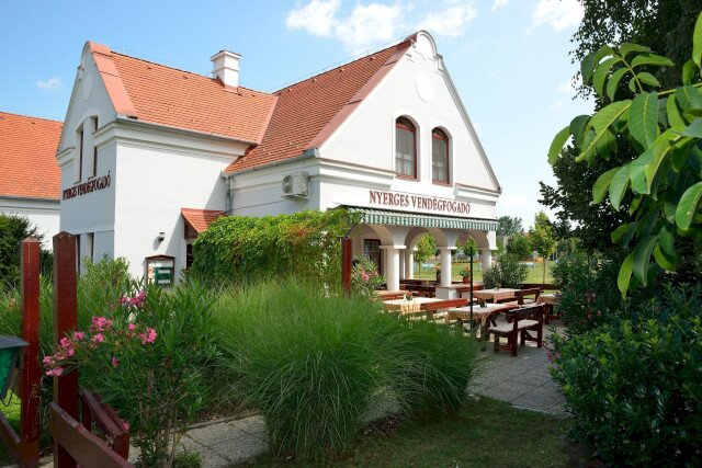 Pension und Restaurant Nyerges