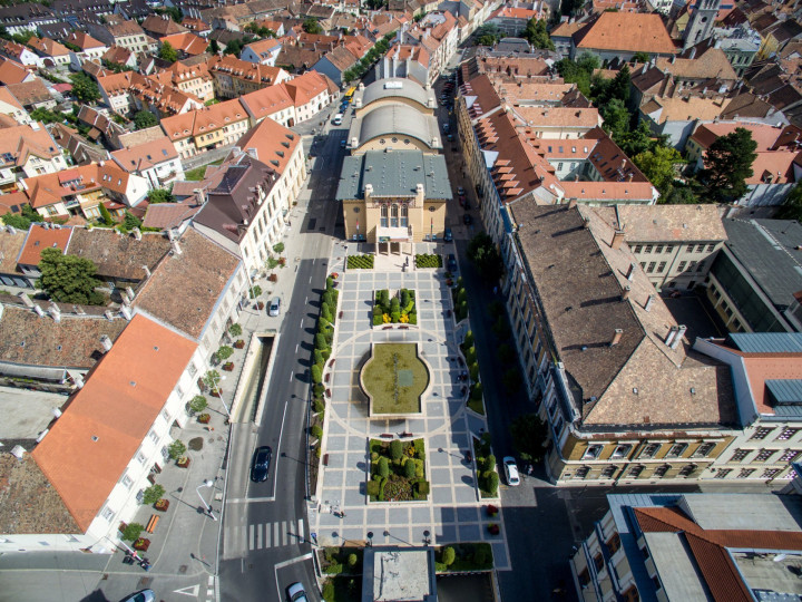 Petőfi Square