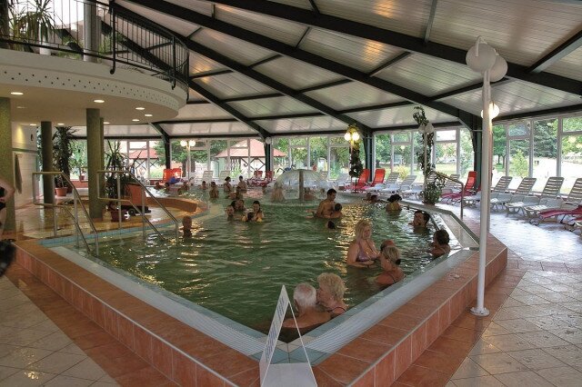 SÁ-RA Thermalbad und Strand in Hegykő