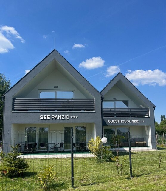 See Panzió***