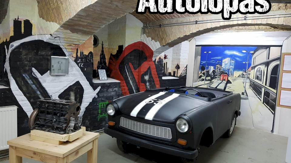 Sopron Crazy Garage