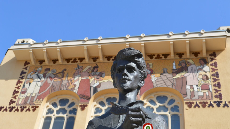 "Szabadság, szerelem"