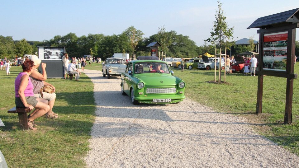 Trabant Tour on the trail of history