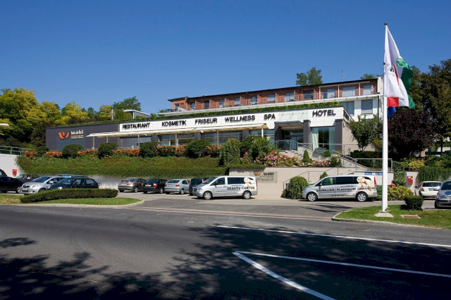 Wabi Hotel - Beauty & Dental Center ****